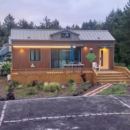 Hamdeok Pool Villa Pension Jeju Exterior foto